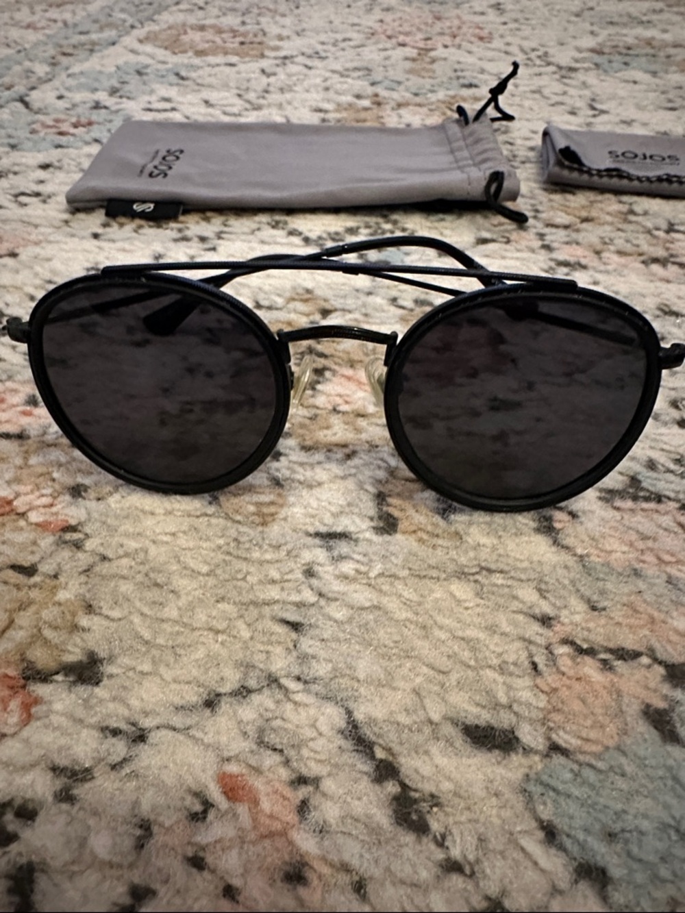 SOJOS Black Retro Round Double Bridge Polarized Sunglasses - Picture 2 of 8